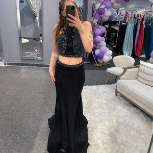 Size 6 black two piece prom gown